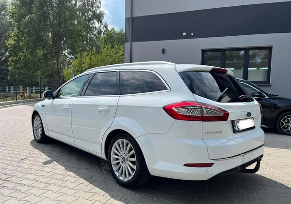 Ford Mondeo cena 28999 przebieg: 295000, rok produkcji 2013 z Sosnowiec małe 67